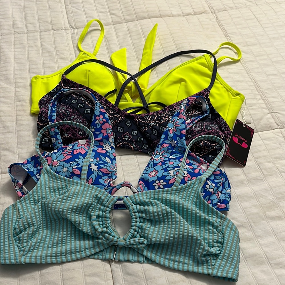 Medium Bikini Top Bundle - image 1